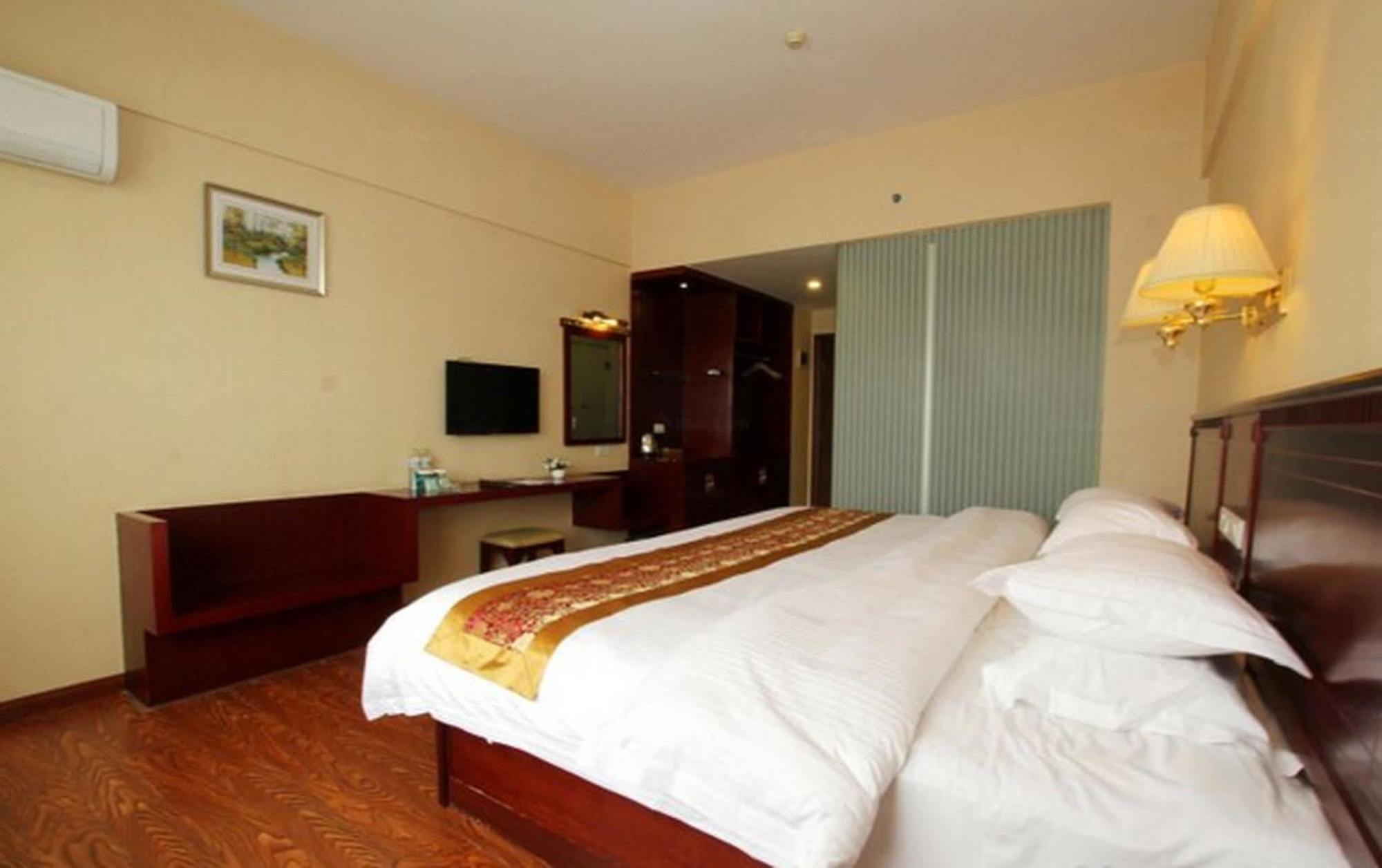 Greentree Inn Guangxi Guilin Lingui Jinshan Square Jinshui Road Express Hotel Luaran gambar